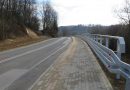 Chodnik i umocnienie drogi w Rzepienniku Strzyżewskim